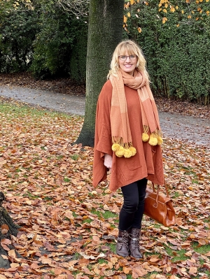 Rust Button Poncho