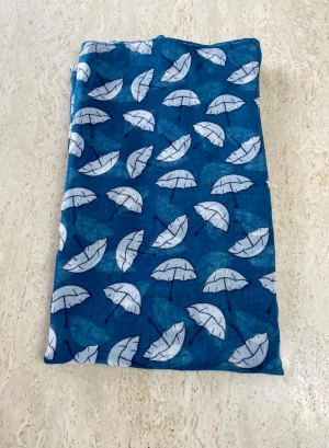 White & Blue Scarfe Thumb